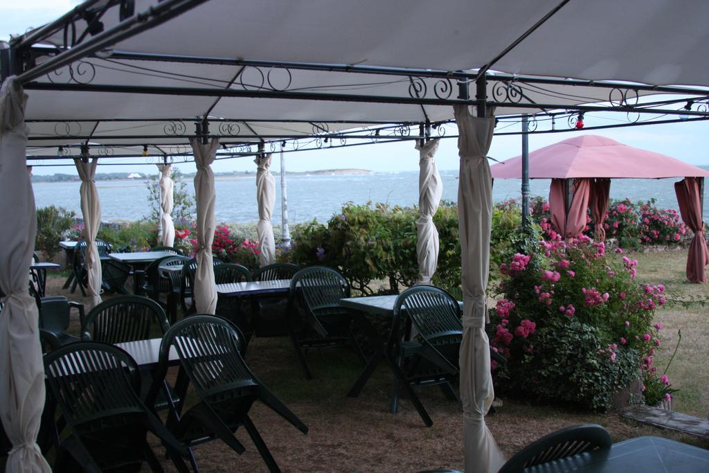 La Baie Hotel Regnéville-sur-Mer Exterior foto